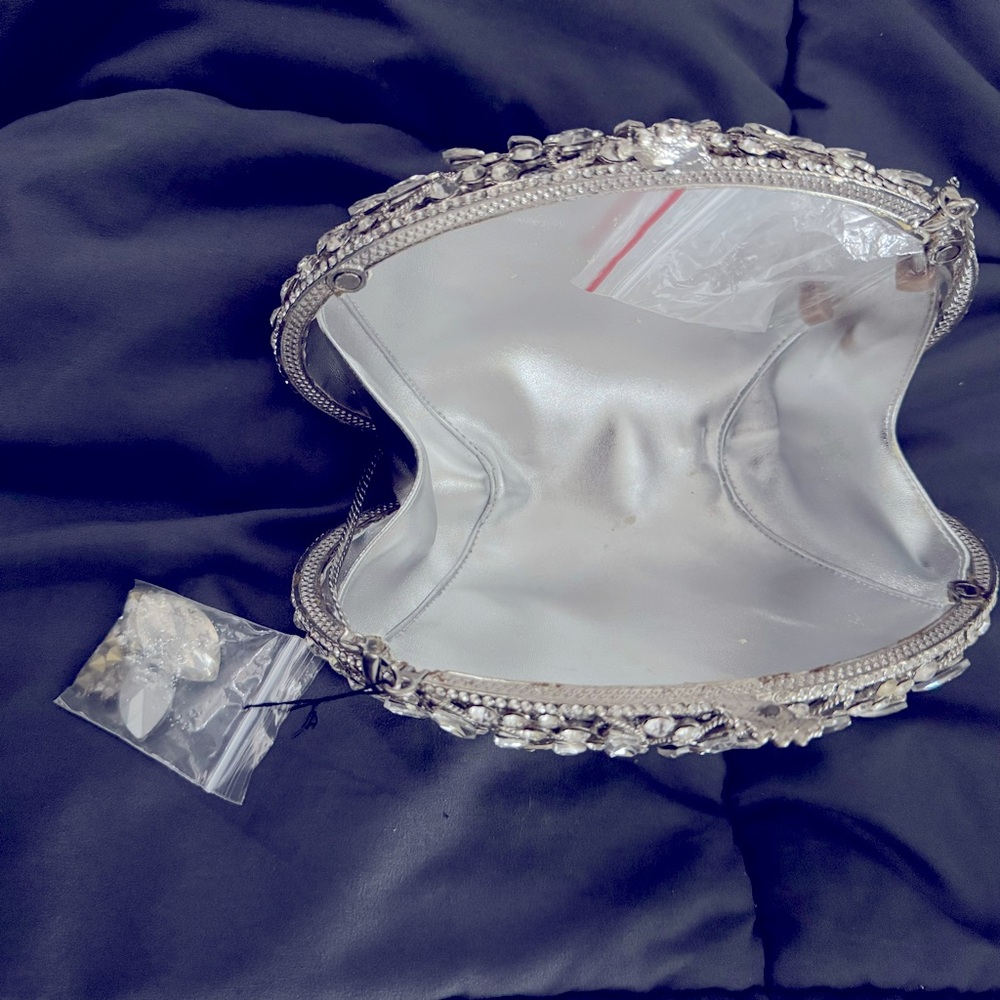 Silver solid purse - Picture 2 of 4